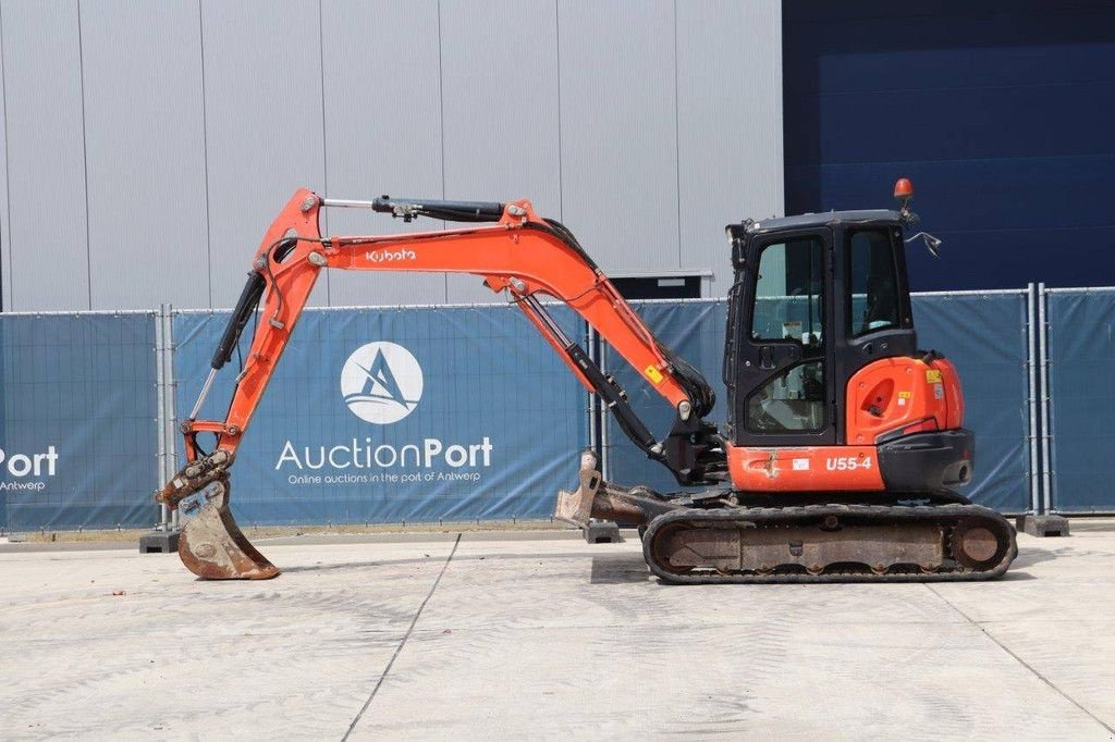 Kettenbagger of the type Kubota U55-4, Gebrauchtmaschine in Antwerpen (Picture 2)