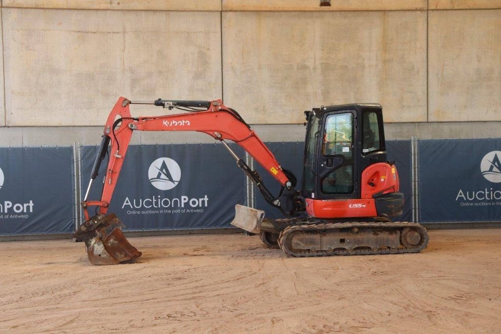 Kettenbagger del tipo Kubota U55-4, Gebrauchtmaschine en Antwerpen (Imagen 1)