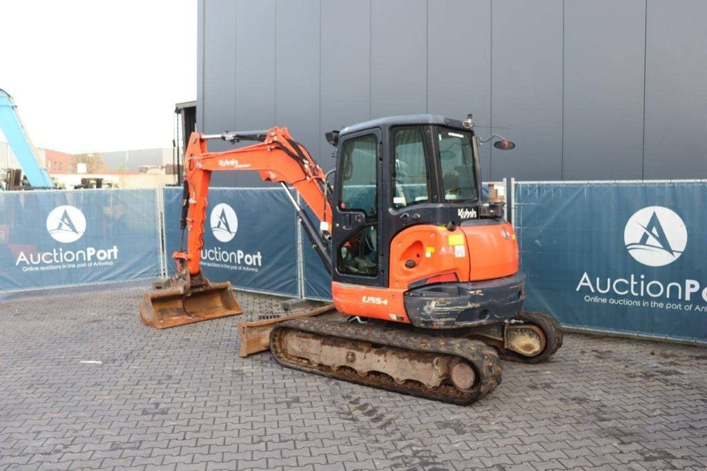 Kettenbagger des Typs Kubota U55-4, Gebrauchtmaschine in Antwerpen (Bild 3)