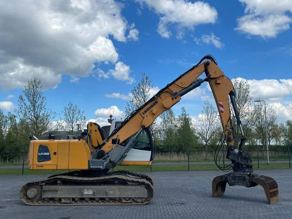 Kettenbagger a típus Liebherr LH 22 C SORTING GRAB UMSCHLAG MATERIAL HANDLER, Gebrauchtmaschine ekkor: Marknesse (Kép 4)