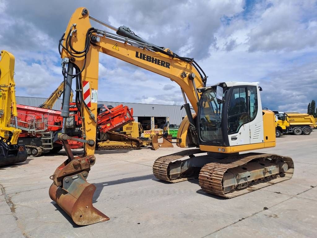 Kettenbagger typu Liebherr R 914 Compact, Gebrauchtmaschine w Stabroek (Zdjęcie 8)