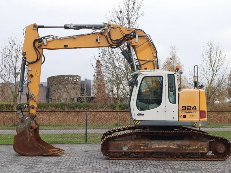 Kettenbagger a típus Liebherr R 924 COMPACT LITRONIC BUCKET QUICK COUPLER, Gebrauchtmaschine ekkor: Marknesse (Kép 1)