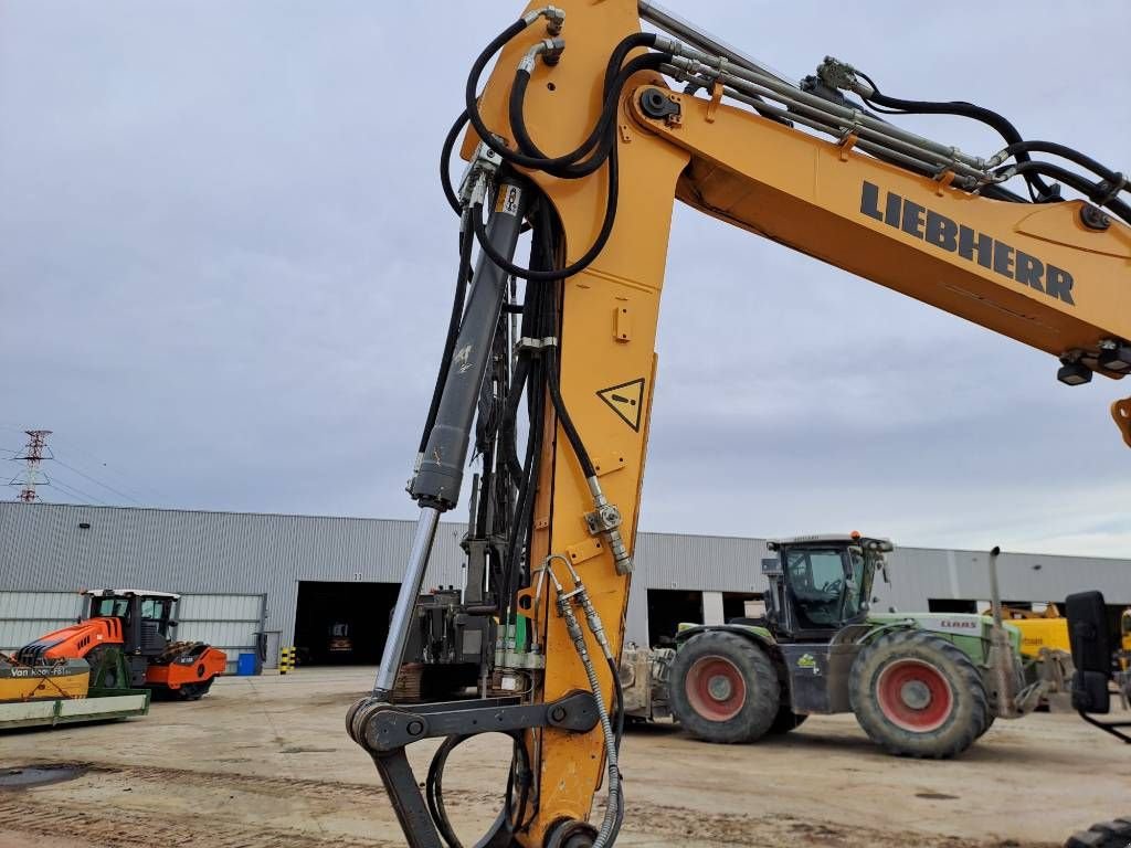 Kettenbagger du type Liebherr R914 Compact STD (Rubber Tracks + 3 Buckets), Gebrauchtmaschine en Stabroek (Photo 9)