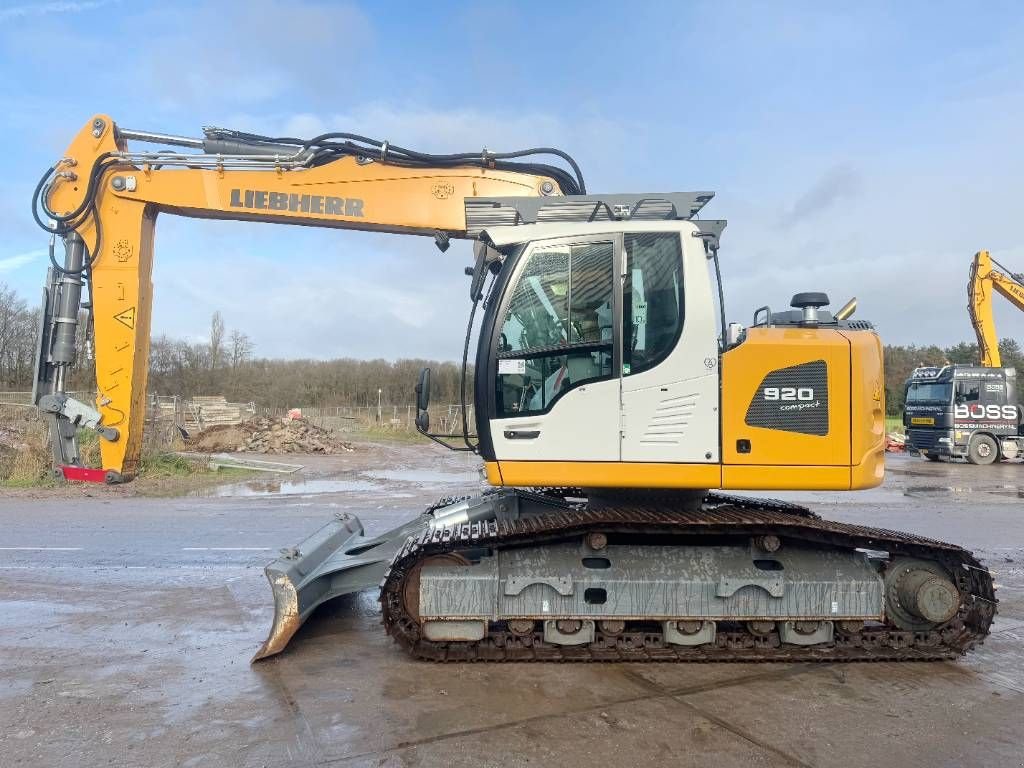 Kettenbagger Türe ait Liebherr R920LC Compact - German Machine / Only 1975 Hours!, Gebrauchtmaschine içinde Veldhoven (resim 1)