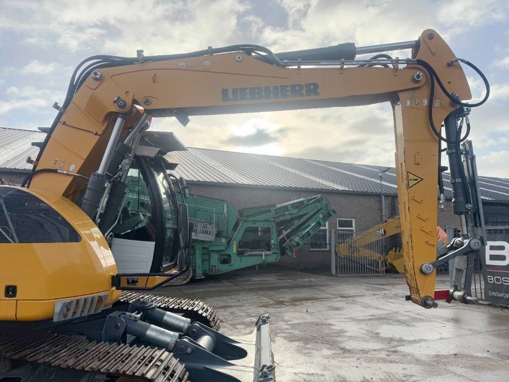 Kettenbagger van het type Liebherr R920LC Compact - German Machine / Only 1975 Hours!, Gebrauchtmaschine in Veldhoven (Foto 11)