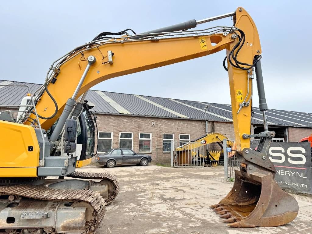 Kettenbagger des Typs Liebherr R922LC - Only 5093 Hours! / Automatic Greasing, Gebrauchtmaschine in Veldhoven (Bild 11)