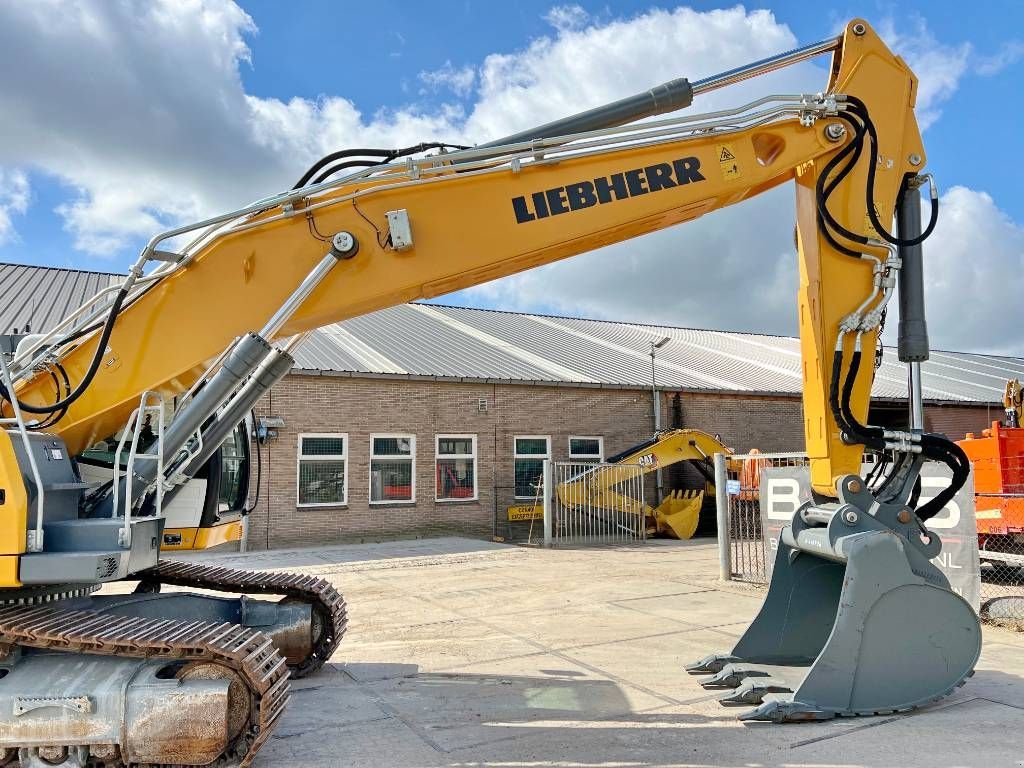 Kettenbagger tip Liebherr R938 NLC - Excellent Condition / Low Hours, Gebrauchtmaschine in Veldhoven (Poză 11)