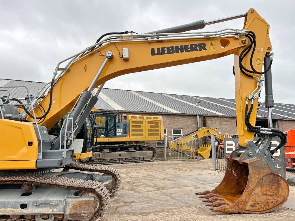 Kettenbagger des Typs Liebherr R938 NLC - Low Hours / CE Certified, Gebrauchtmaschine in Veldhoven (Bild 10)