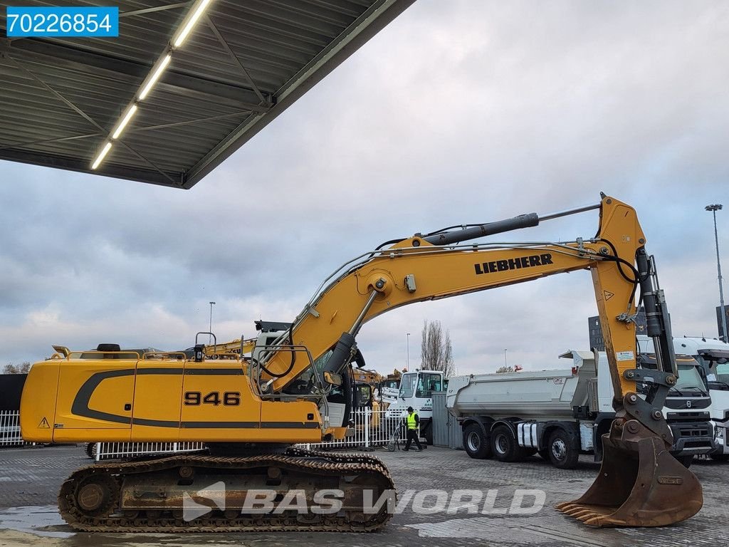 Kettenbagger van het type Liebherr R946 L C NICE AND CLEAN MACHINE, Gebrauchtmaschine in Veghel (Foto 5)