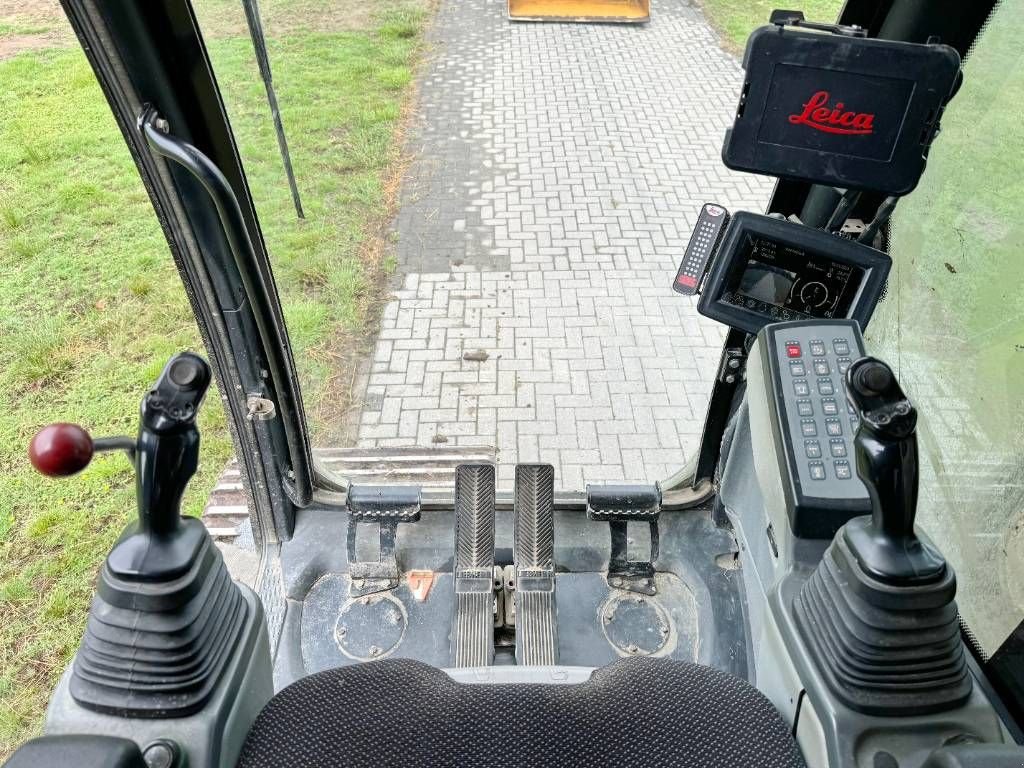 Kettenbagger tip Liebherr R946SHD - Dutch Machine / 20 Meter Long Reach, Gebrauchtmaschine in Veldhoven (Poză 9)