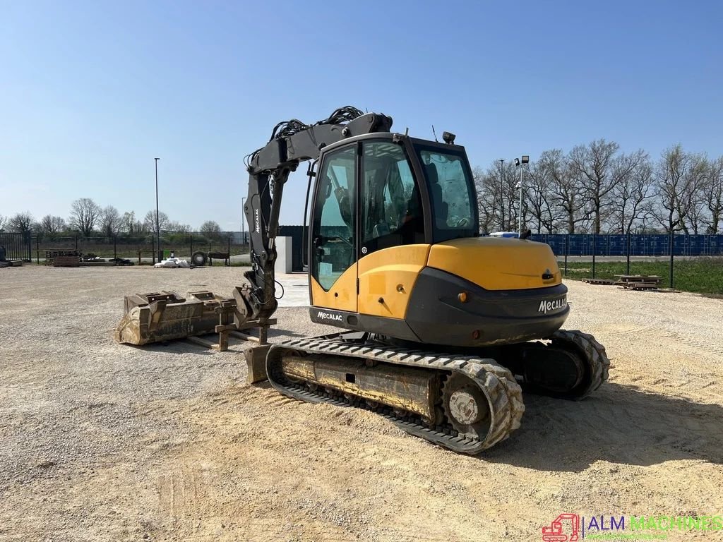 Kettenbagger du type Mecalac 10 MCR, Gebrauchtmaschine en LAARNE (Photo 2)