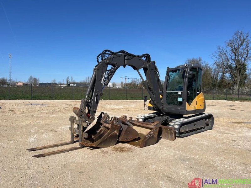 Kettenbagger des Typs Mecalac 8MCR, Gebrauchtmaschine in LAARNE