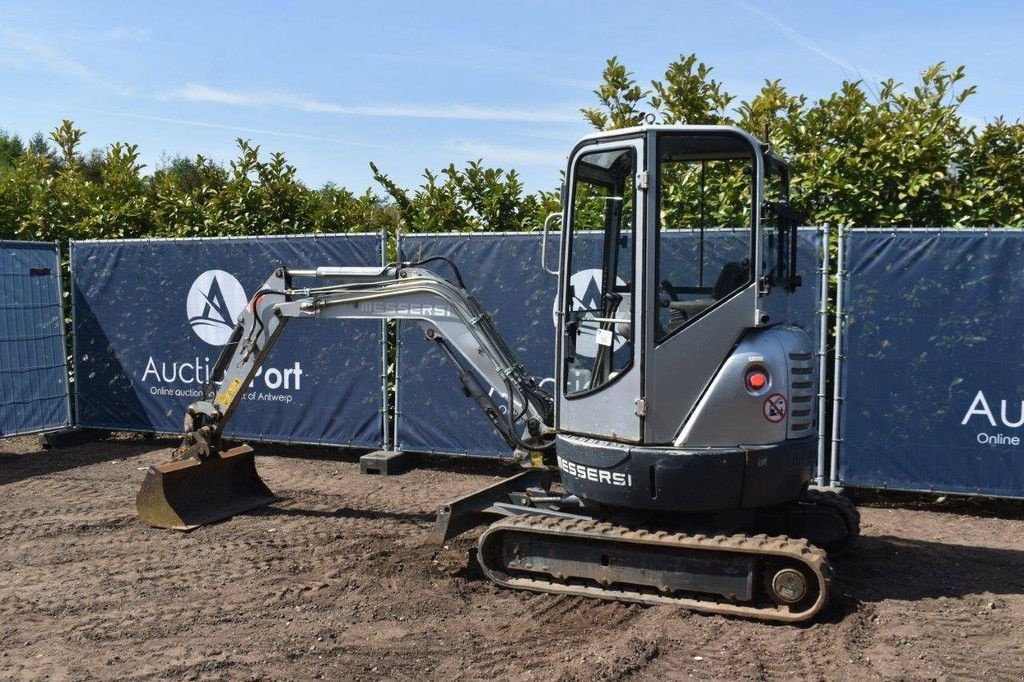 Kettenbagger des Typs Messersi M22UC, Gebrauchtmaschine in Antwerpen (Bild 3)