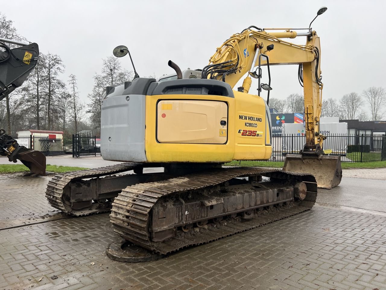 Kettenbagger typu New Holland 235B, Gebrauchtmaschine v Doetinchem (Obrázok 5)