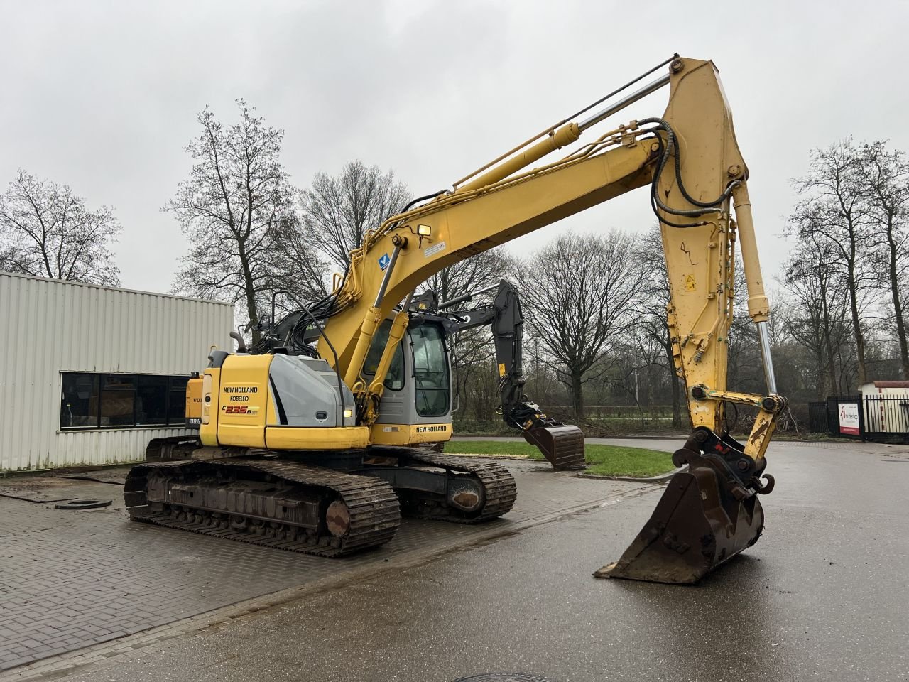 Kettenbagger типа New Holland 235B, Gebrauchtmaschine в Doetinchem (Фотография 8)