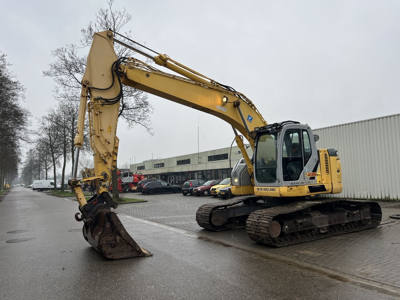 Kettenbagger типа New Holland 235B, Gebrauchtmaschine в Doetinchem (Фотография 1)