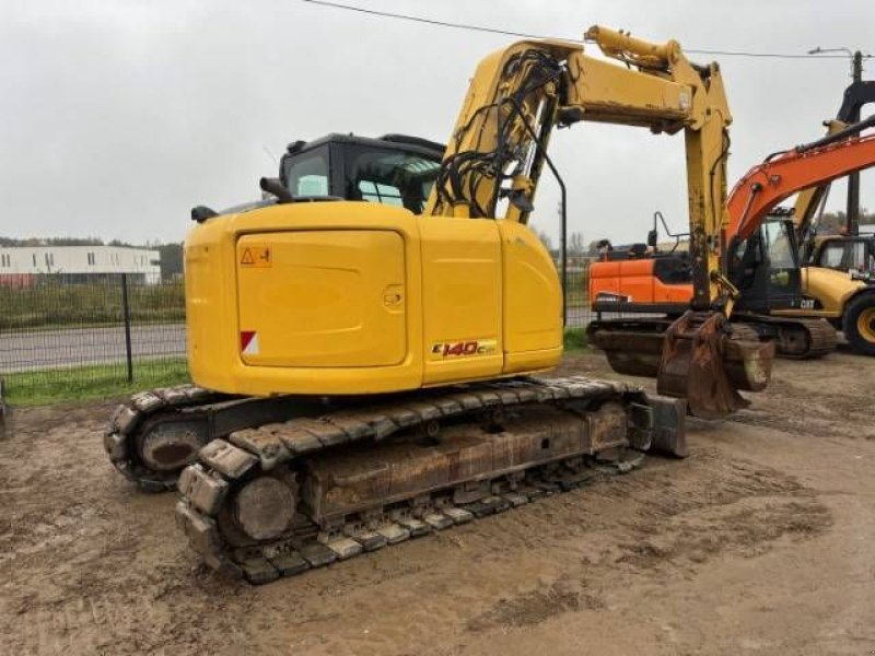 Kettenbagger van het type New Holland E 140 C SR, Gebrauchtmaschine in MOL (Foto 4)