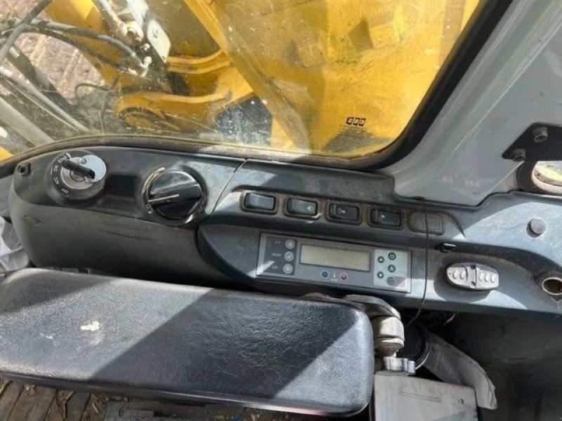 Kettenbagger del tipo New Holland E 215, Gebrauchtmaschine en Saasveld (Imagen 4)