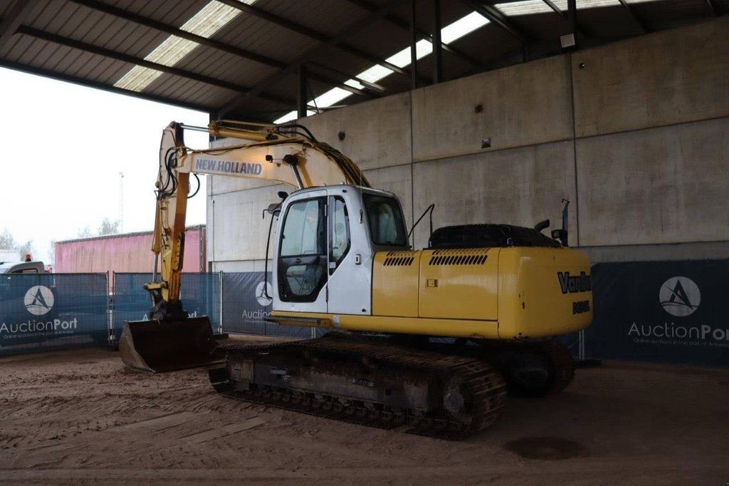 Kettenbagger του τύπου New Holland E215B, Gebrauchtmaschine σε Antwerpen (Φωτογραφία 3)