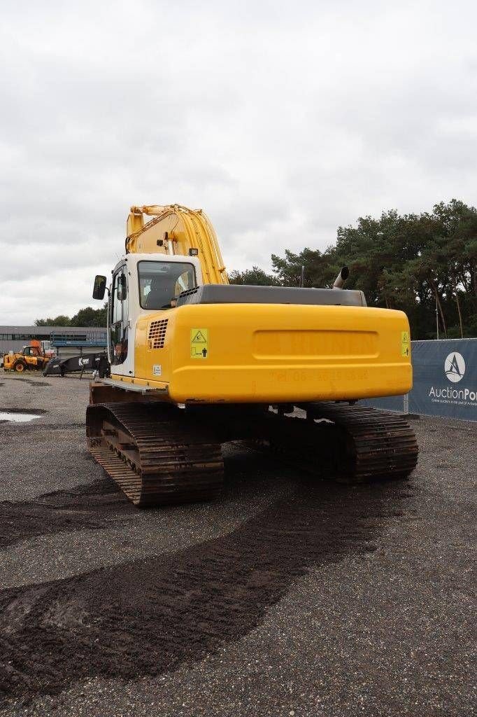 Kettenbagger du type New Holland Kobelco E 265, Gebrauchtmaschine en Antwerpen (Photo 4)