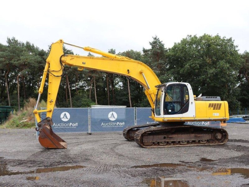 Kettenbagger du type New Holland Kobelco E 265, Gebrauchtmaschine en Antwerpen (Photo 1)