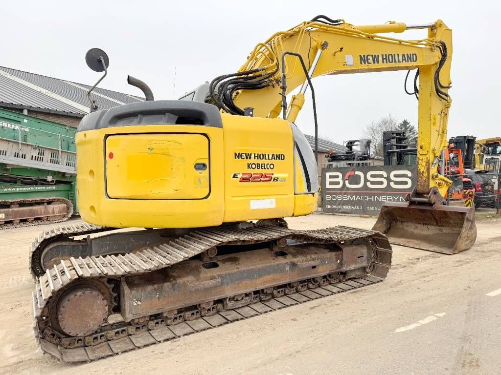 Kettenbagger des Typs New Holland Kobelco E225BSR LC - Quick Coupler / Hammer Lines, Gebrauchtmaschine in Veldhoven (Bild 5)