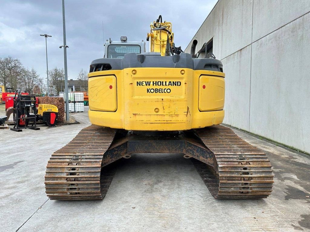 Kettenbagger typu New Holland Kobelco E235BSR-2, Gebrauchtmaschine w Antwerpen (Zdjęcie 5)