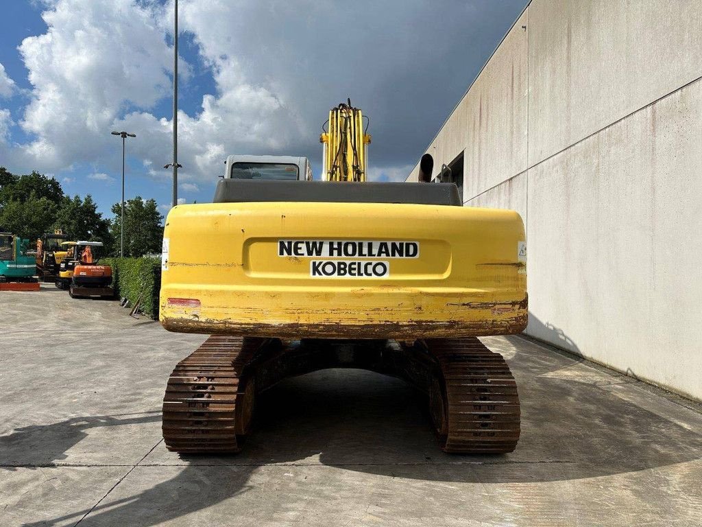 Kettenbagger van het type New Holland Kobelco E265, Gebrauchtmaschine in Antwerpen (Foto 5)