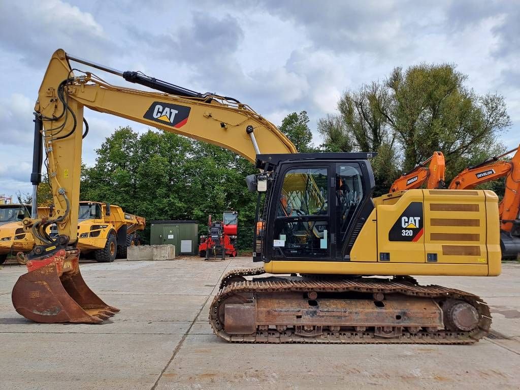 Kettenbagger tip Sonstige Cat 320 (2 Buckets), Gebrauchtmaschine in Stabroek (Poză 1)