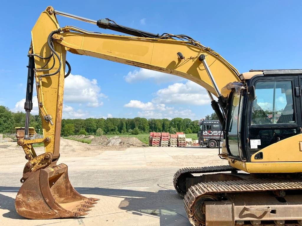 Kettenbagger typu Sonstige Cat 320DL - Hammer Lines / Excellent Condition, Gebrauchtmaschine v Veldhoven (Obrázok 10)