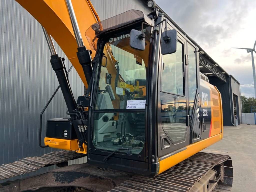 Kettenbagger des Typs Sonstige Cat 323E L, Gebrauchtmaschine in Venlo (Bild 11)