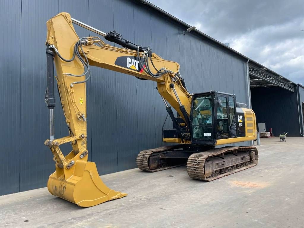 Kettenbagger of the type Sonstige Cat 323EL VA, Gebrauchtmaschine in Venlo (Picture 1)