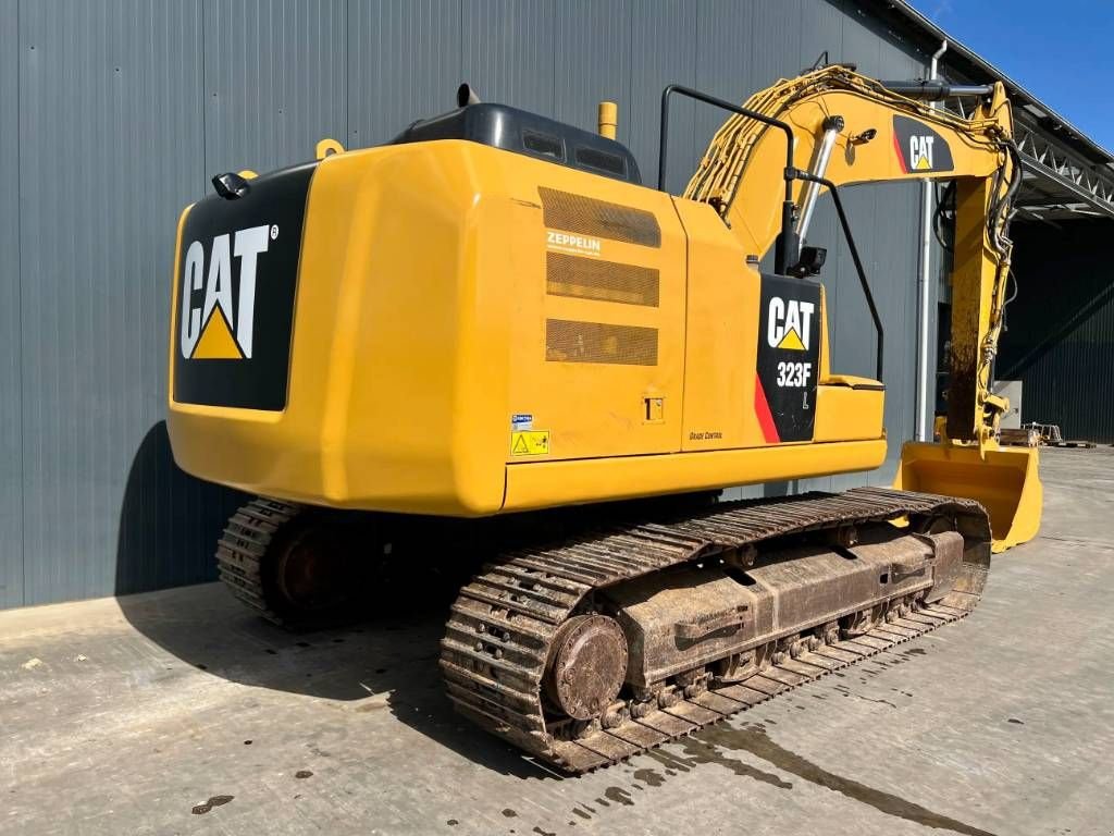 Kettenbagger of the type Sonstige Cat 323F L, Gebrauchtmaschine in Venlo (Picture 4)