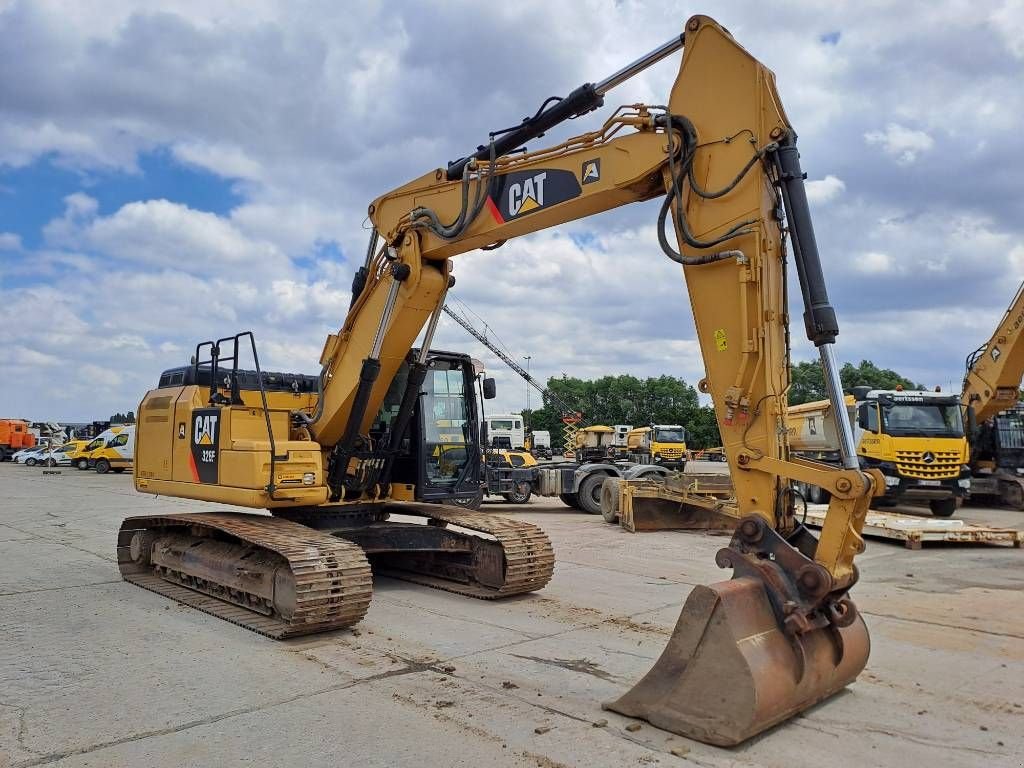 Kettenbagger typu Sonstige Cat 326FL, Gebrauchtmaschine v Stabroek (Obrázok 7)