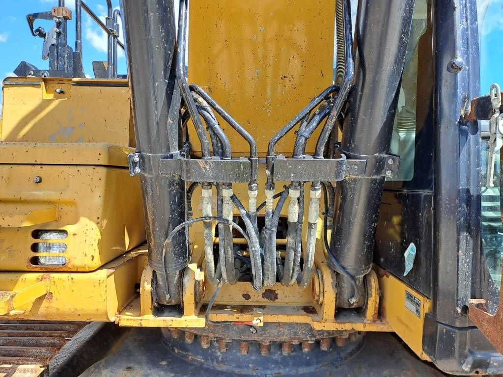 Kettenbagger des Typs Sonstige Cat 330FLN, Gebrauchtmaschine in Stabroek (Bild 11)