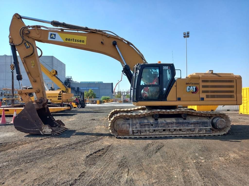 Kettenbagger des Typs Sonstige Cat 350 (Abu Dhabi), Gebrauchtmaschine in Stabroek (Bild 1)