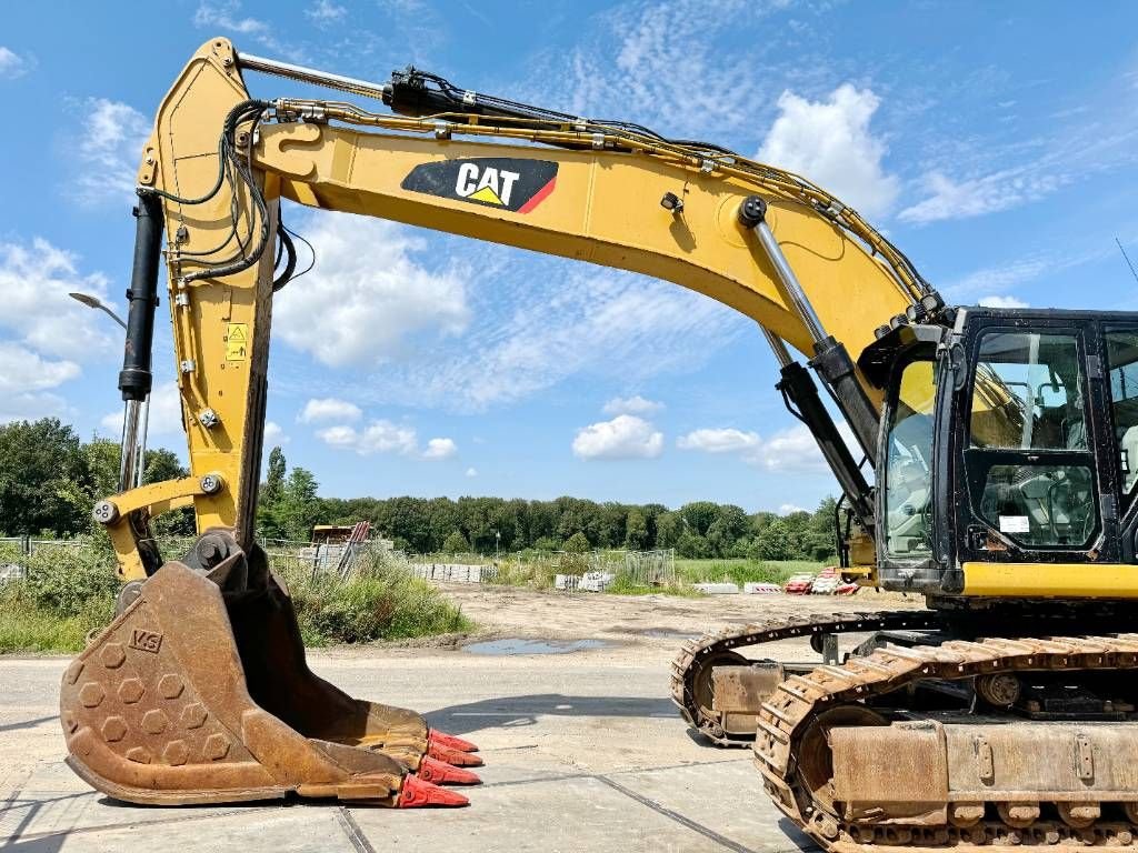 Kettenbagger typu Sonstige Cat 352F L - Central Greasing / Backup Camera, Gebrauchtmaschine w Veldhoven (Zdjęcie 10)