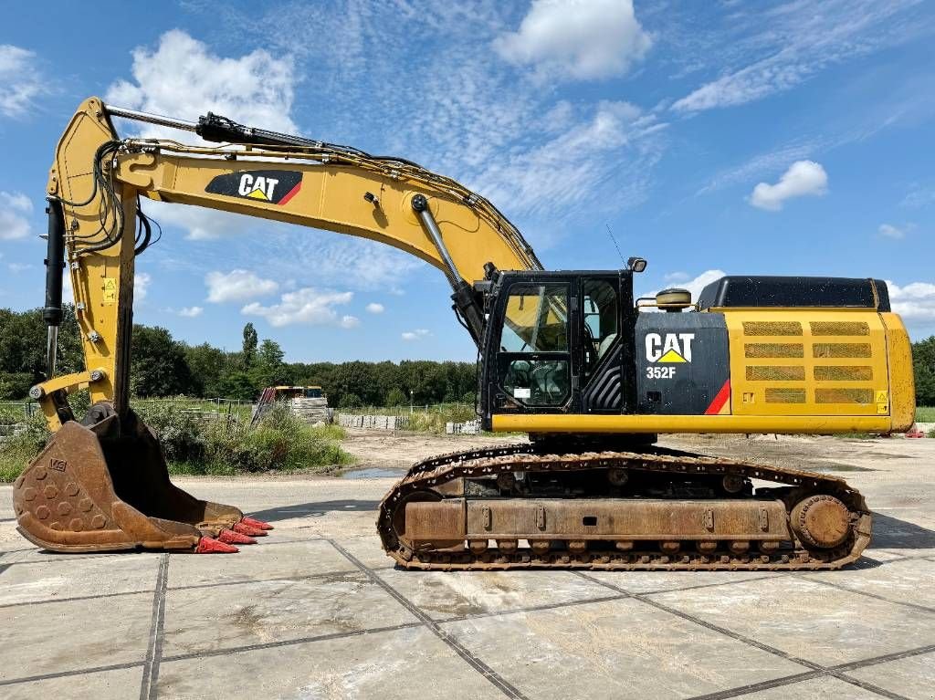 Kettenbagger typu Sonstige Cat 352F L - Central Greasing / Backup Camera, Gebrauchtmaschine w Veldhoven (Zdjęcie 1)