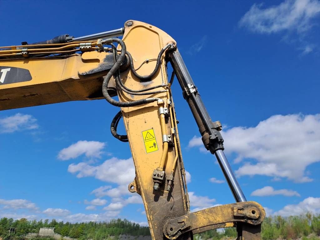 Kettenbagger tip Sonstige Cat 352F (With QC CW55S + Bucket), Gebrauchtmaschine in Stabroek (Poză 10)