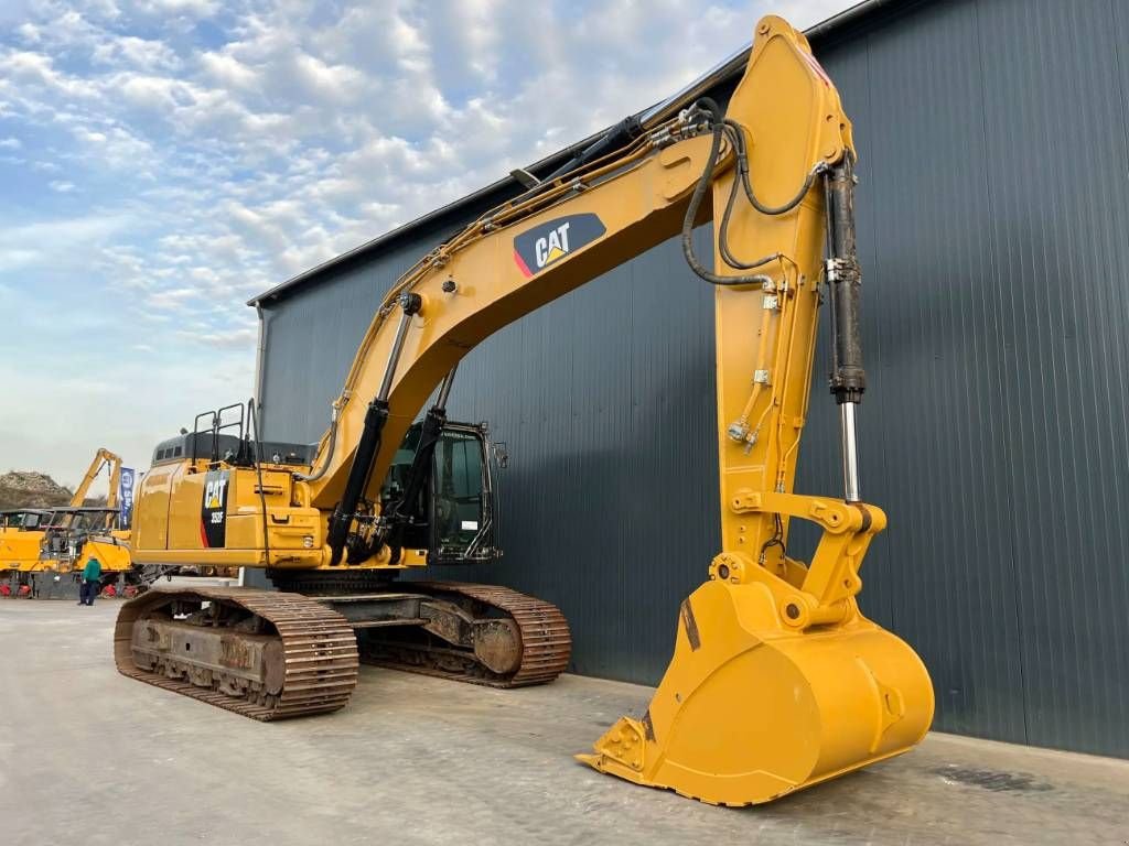 Kettenbagger of the type Sonstige Cat 352F, Gebrauchtmaschine in Venlo (Picture 3)