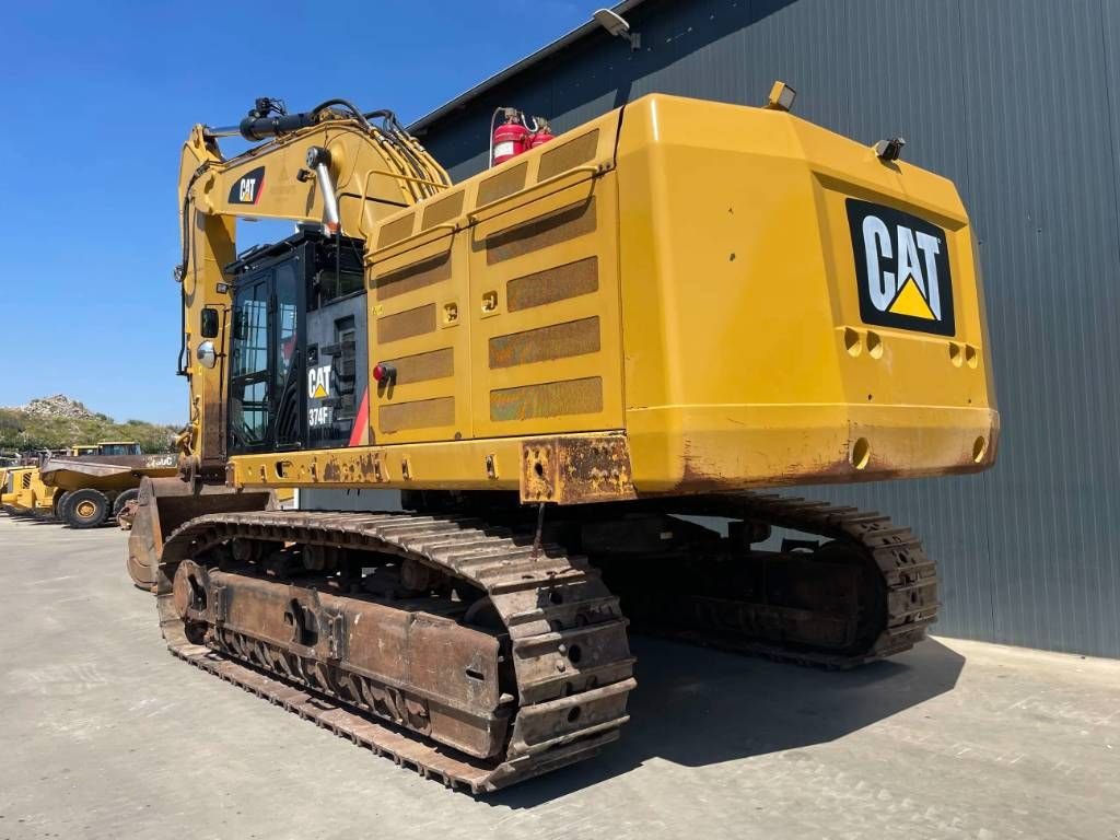 Kettenbagger of the type Sonstige Cat 374F L, Gebrauchtmaschine in Venlo (Picture 4)