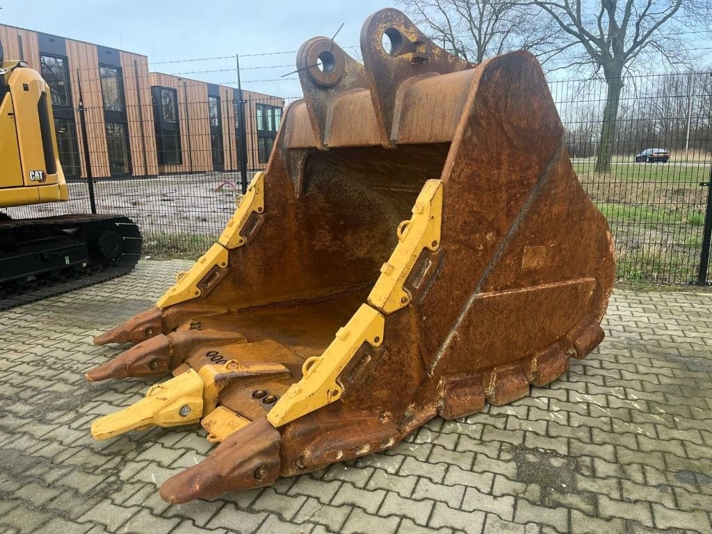 Kettenbagger типа Sonstige Cat 390 F L, Gebrauchtmaschine в Oud Gastel (Фотография 2)