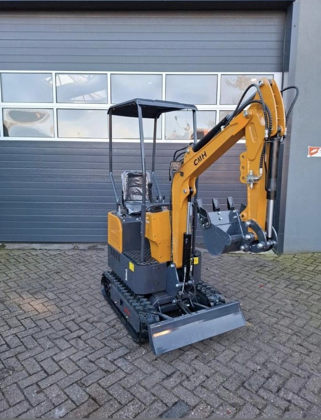 Kettenbagger za tip Sonstige CMH LW19, Neumaschine u Terschuur (Slika 6)