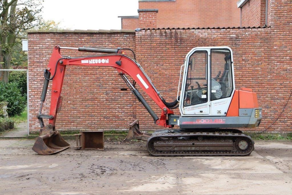 Kettenbagger of the type Sonstige Neuson 5001 RD Excavator, Gebrauchtmaschine in Antwerpen (Picture 2)