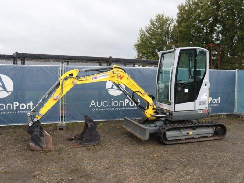 Kettenbagger of the type Sonstige Neuson EZ26, Gebrauchtmaschine in Antwerpen