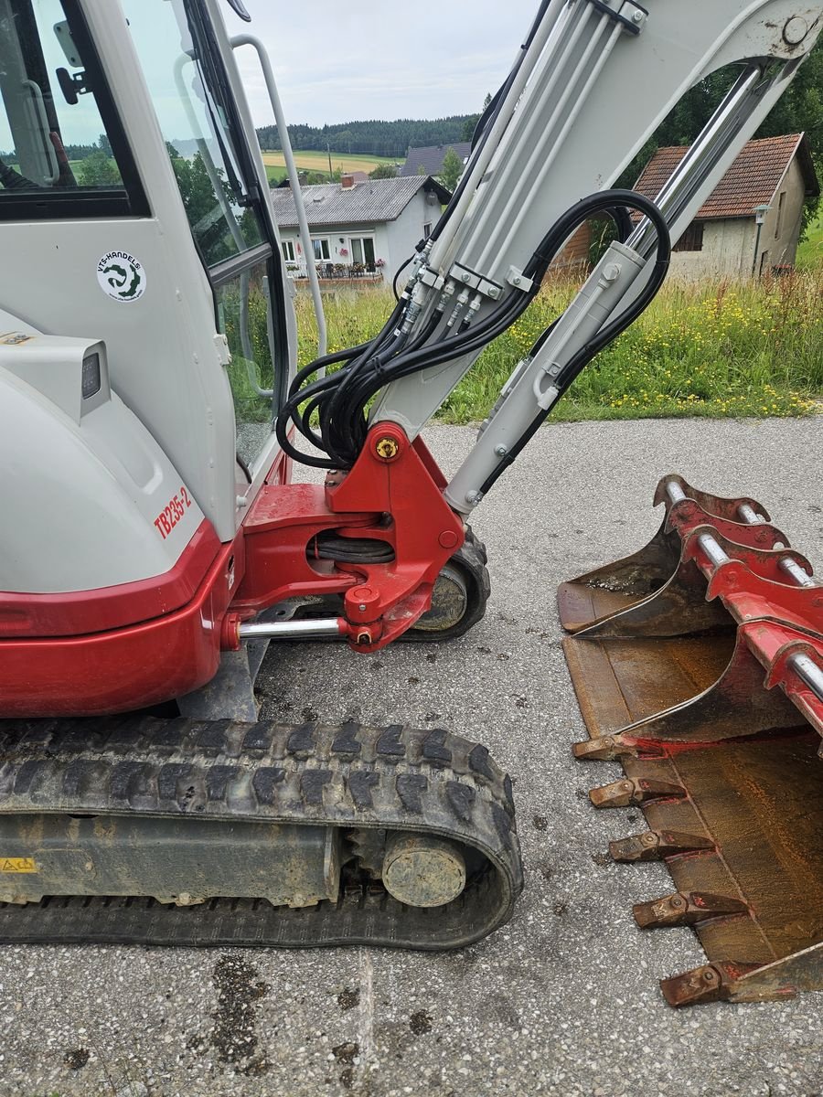 Kettenbagger Türe ait Takeuchi TB 235-2, Gebrauchtmaschine içinde Gallspach (resim 11)