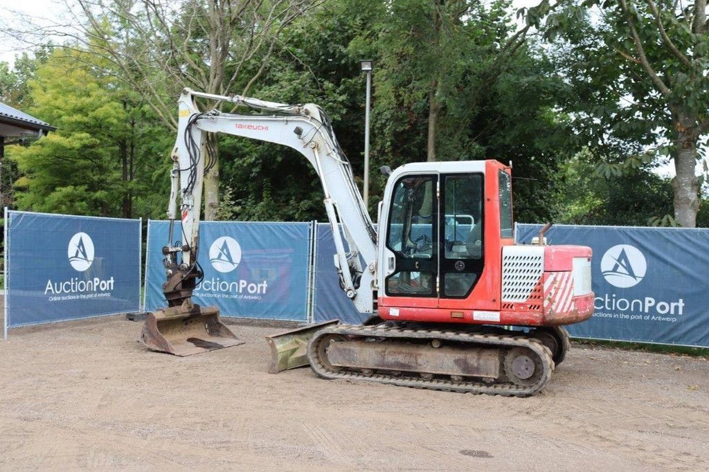 Kettenbagger typu Takeuchi TB070, Gebrauchtmaschine w Antwerpen (Zdjęcie 3)