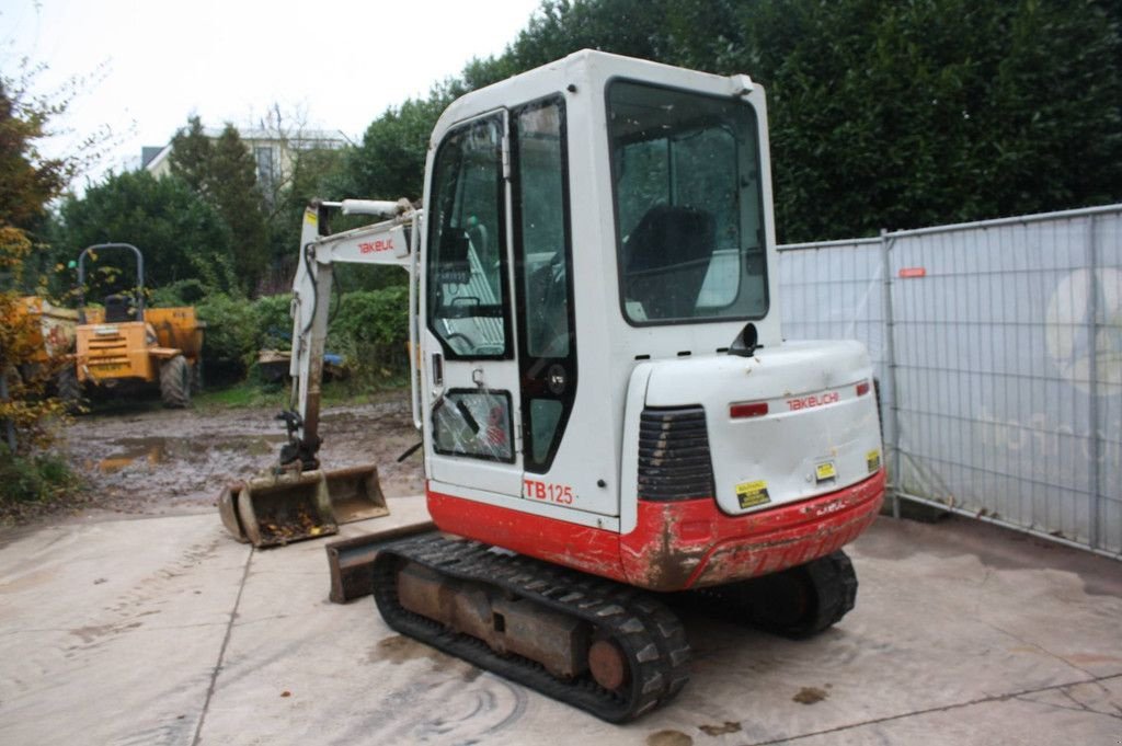 Kettenbagger del tipo Takeuchi TB125, Gebrauchtmaschine en Antwerpen (Imagen 4)