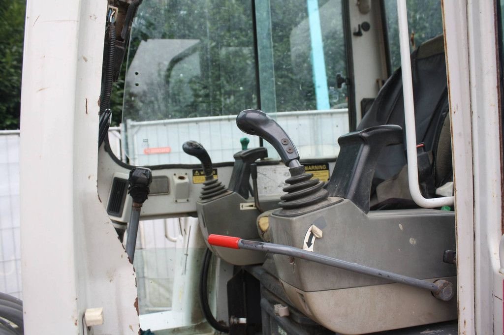 Kettenbagger del tipo Takeuchi TB125, Gebrauchtmaschine en Antwerpen (Imagen 7)