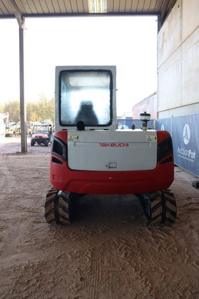 Kettenbagger van het type Takeuchi TB160C, Gebrauchtmaschine in Antwerpen (Foto 5)